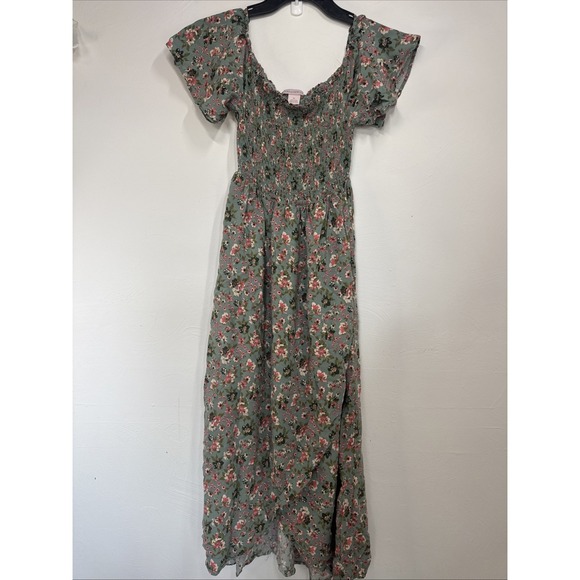 emma’s express Dresses & Skirts - Emma's Express 100% Viscose Green Floral Long Dress With Smocked Bodice Easter